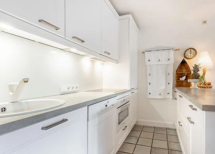 Dr Kaiser Feriehus List